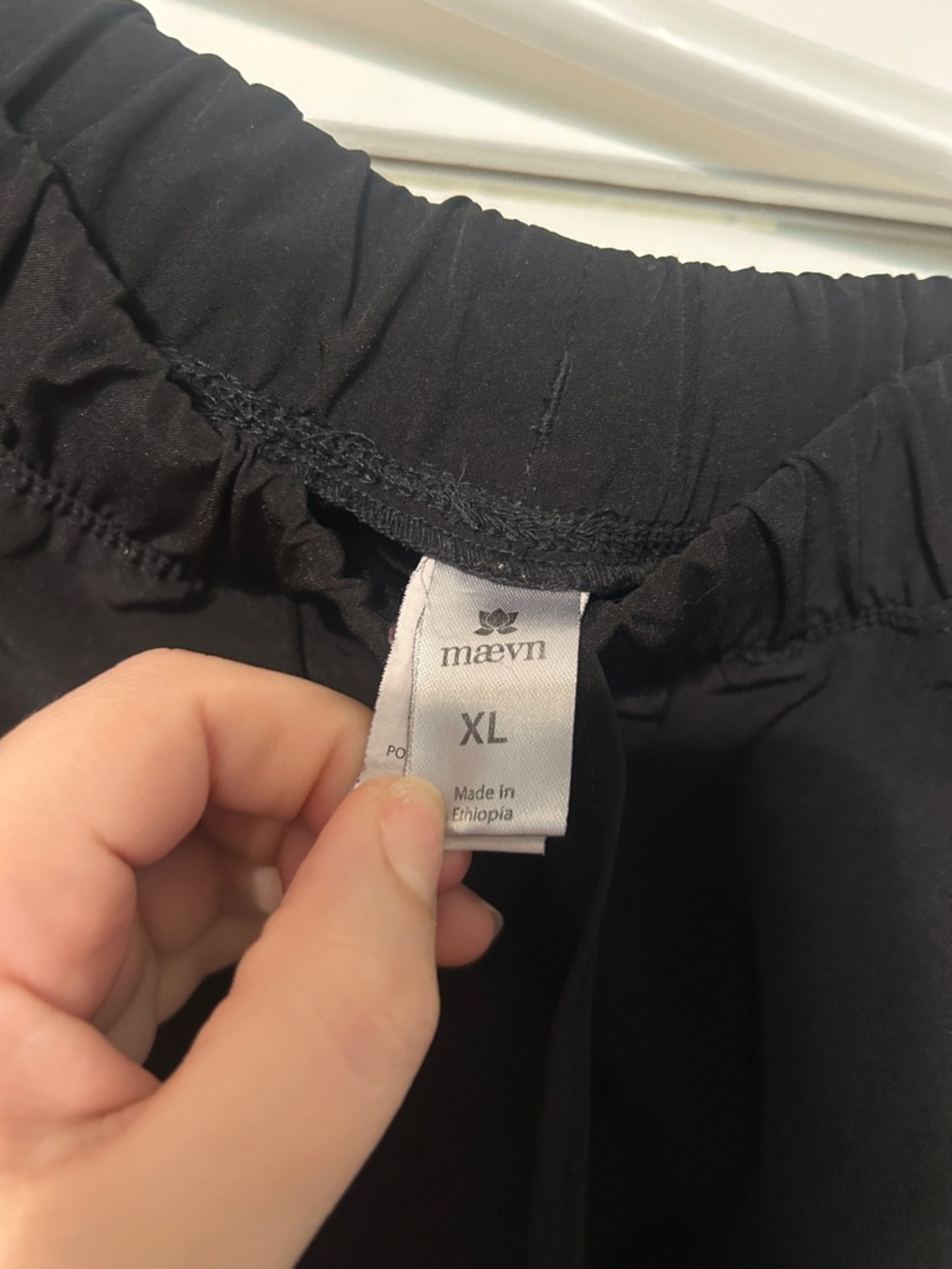Women's Black Straight-Leg Scrub Pants - Picture 2 of 4